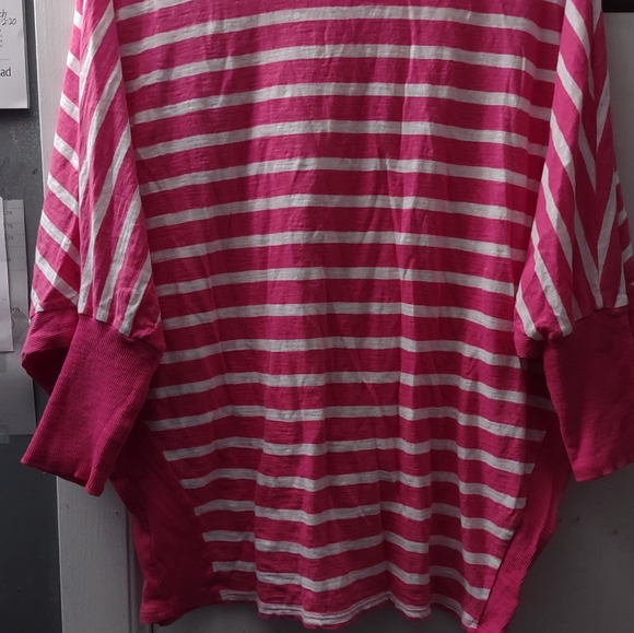 NWT WOMEN'S BLOUSE L - Picture 6 of 10